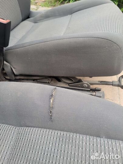 Комлект сидений volkswagen jetta 5