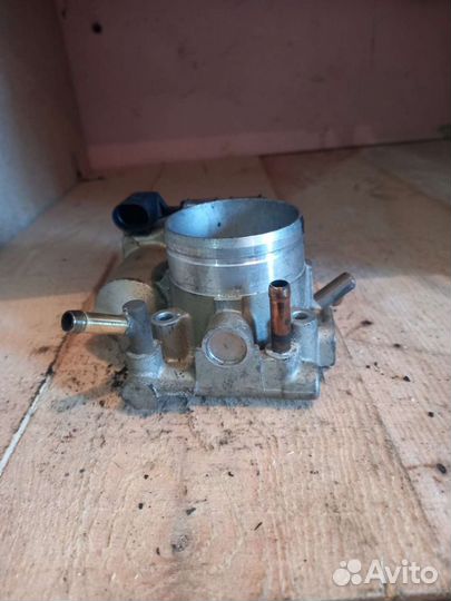 Дроссельная Заслонка Гольф 4 Октавия 06A133062Q