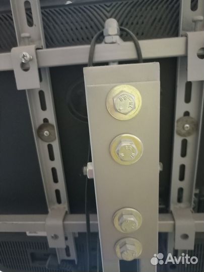 Тумба под телевизор бу стеклянная