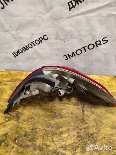 Фонарь задний левый Nissan Teana J32 дорест