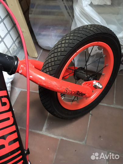 Беговел детский бу оранжевый