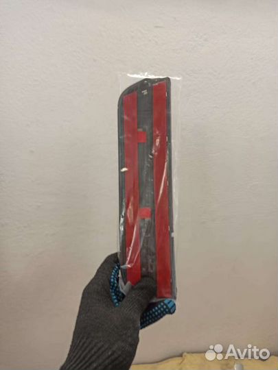 Накладки на пороги Honda CR-V от 2014г