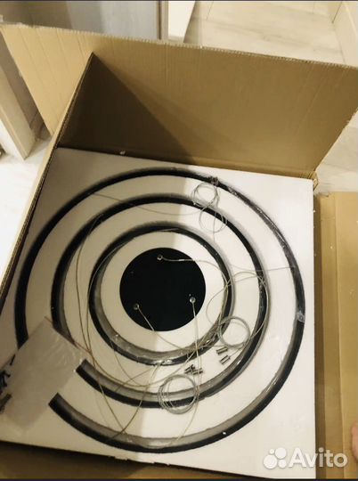 Люстра потолочная светодиодная с пультом Новая