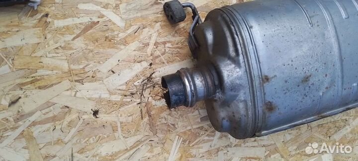 Резонатор Toyota Land Cruiser 200 4.5 D