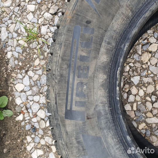 Pirelli Ice Zero 265/65 R17