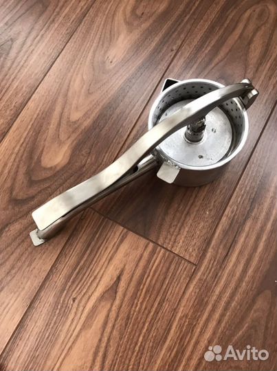 Соковыжималка пресс для граната