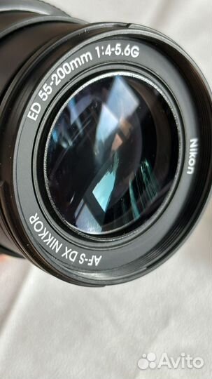 Объектив Nikon DX AF-S nikkor kit 55-200