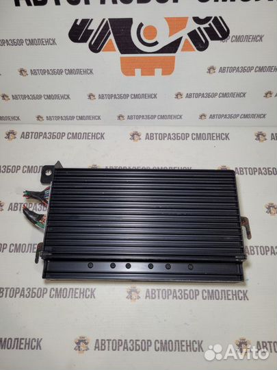 Усилитель магнитолы Jeep Grand Cherokee WJ (1998—2