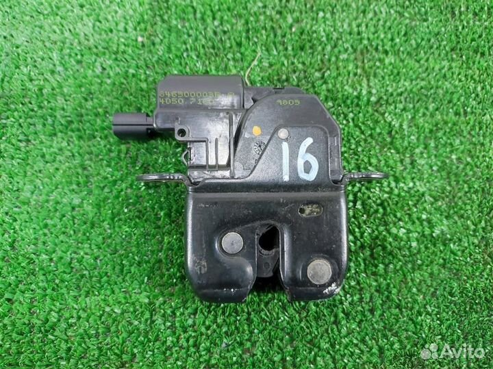 Замок крышки багажника Renault Scenic 3 (JZ) 2009