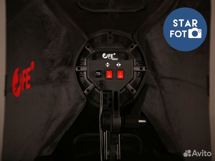 Постоянный свет (4 лампы по 25Вт)