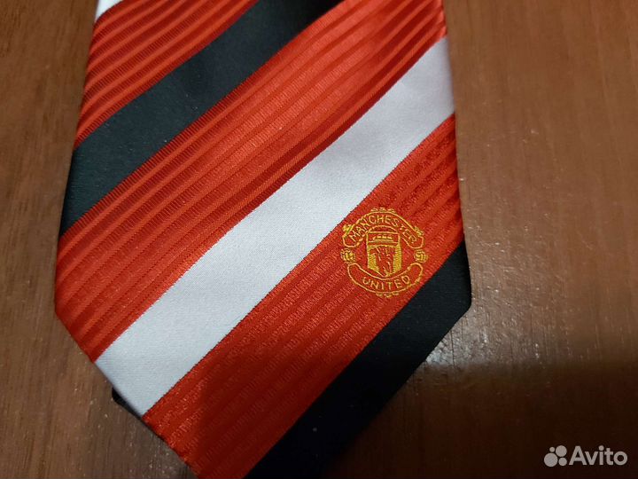 Галстук фк Манчестер Юнайтед