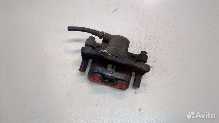 Суппорт Mitsubishi Outlander, 2004