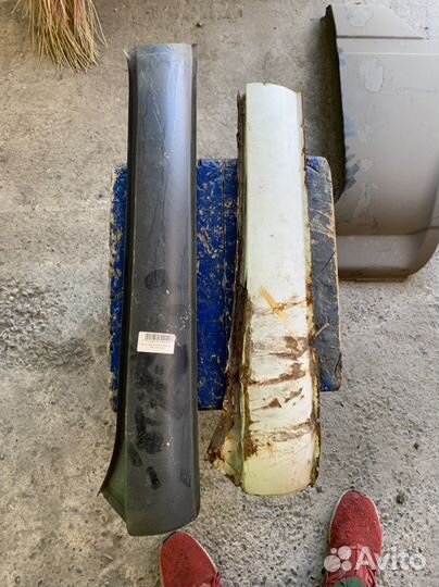 Запчасти на ниву,шкурка двери,боковина