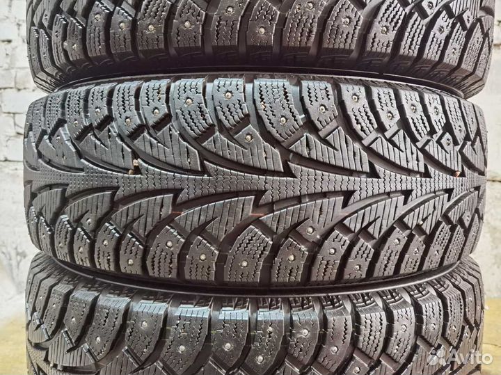 Hankook Winter I'Pike 215/65 R17 98T
