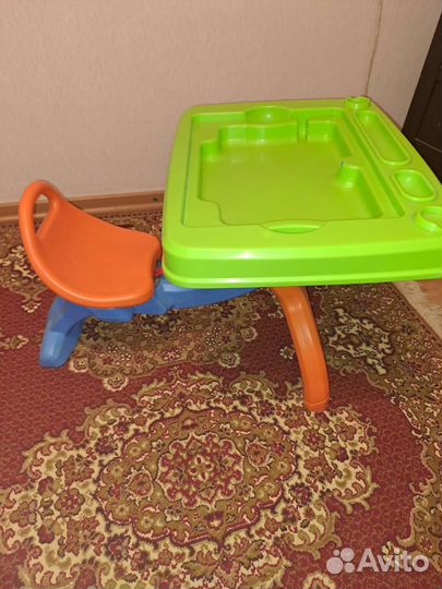 Парта для малыша