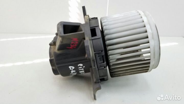 Моторчик печки Citroen C-Elysee D EB2M 1.2Л 2013