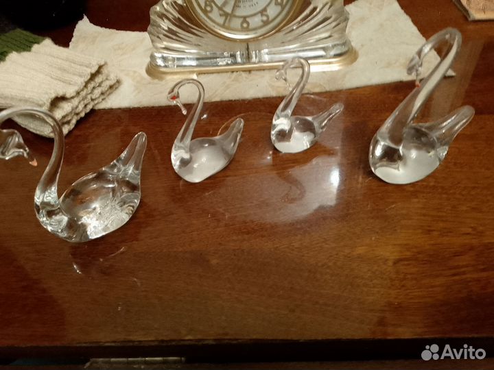 Лебеди из стекла