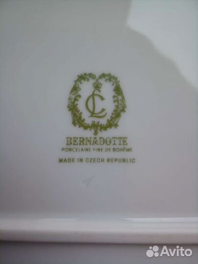 Сервиз столовый фарфор. Bernadotte 12 персон чехия