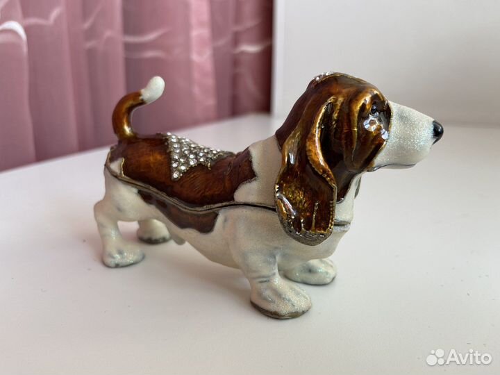 Шкатулка со стразами Собака