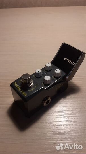 Педаль Joyo JF-306 Rushing Train VOX Amp Sim