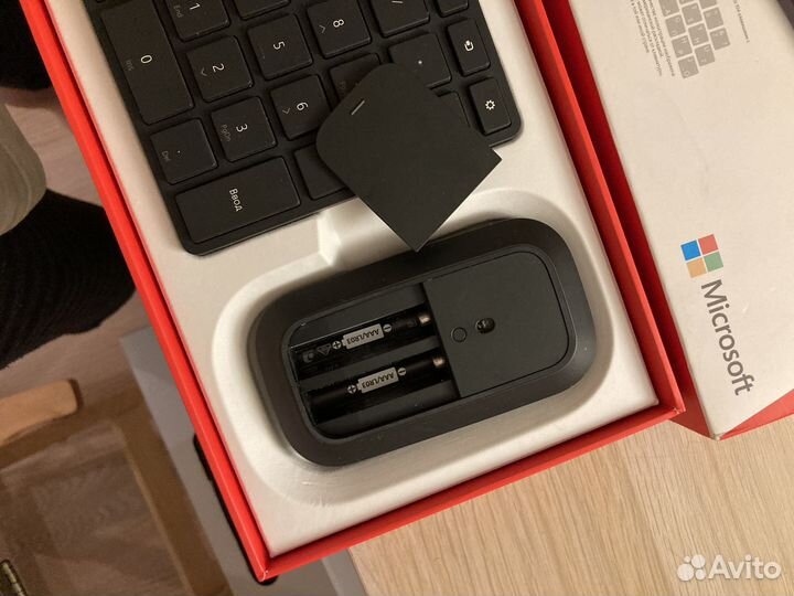 Microsoft Designer клавиатура + мыш