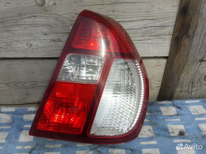 Фонарь рено симбол 1