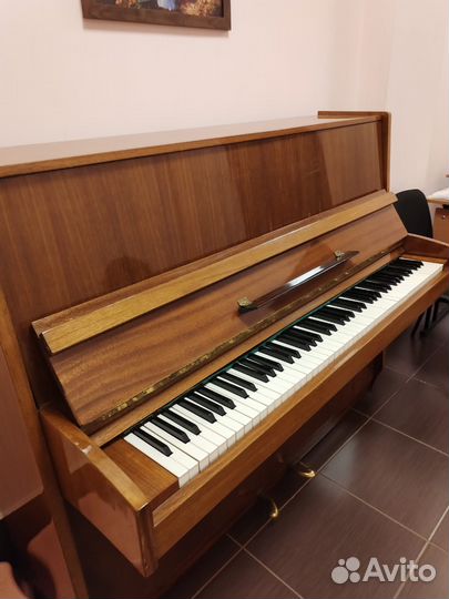 Пианино Прелюдия