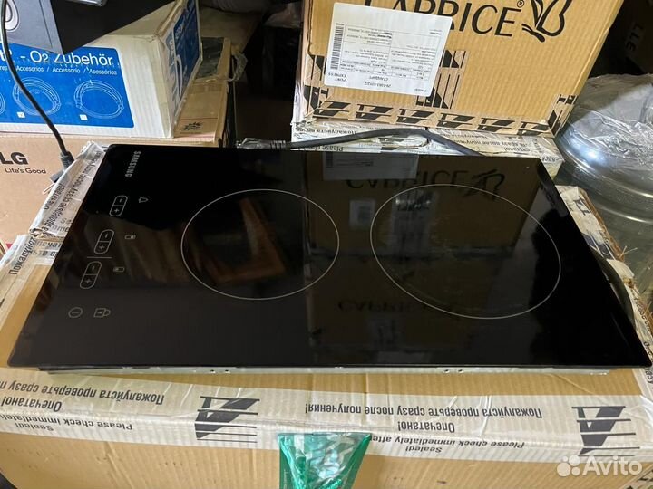 Индукционная варочная панель Samsung