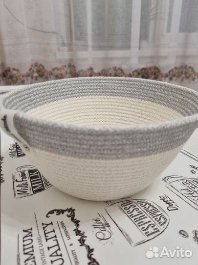 Вазочка из джута