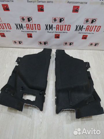 Обшивка багажника левая Ford Focus 3