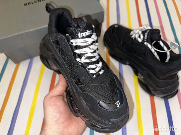 Balenciaga Triple S