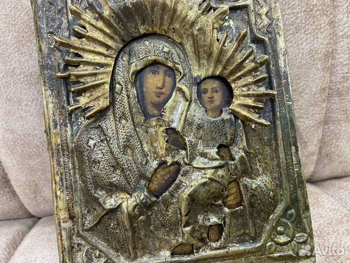Икона. Иверская Богородица с младенцем