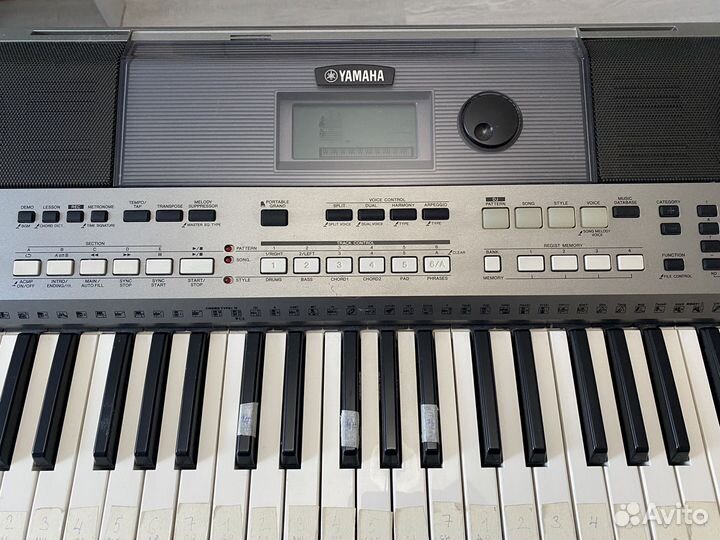Синтезатор yamaha psr e443