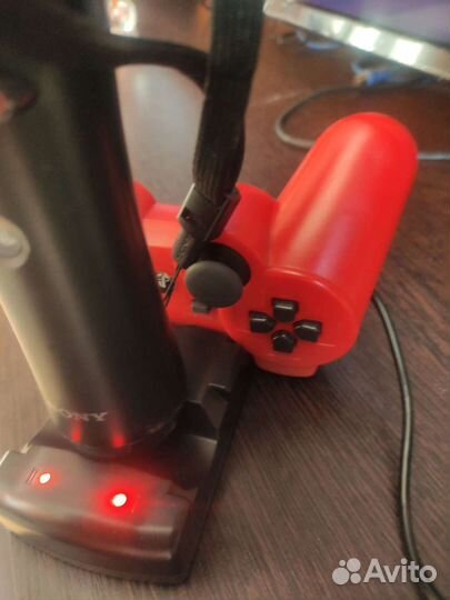 Зарядная станция для PS3 и для Move