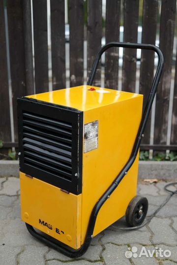 Осушитель воздуха master DH 752 VT3