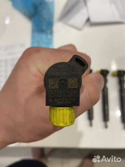 Форсунки MB Sprinter W906 A 6510704987