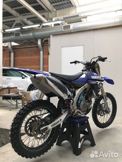 Продам кроссовый мотоцикл Yamaha yz450f 2013