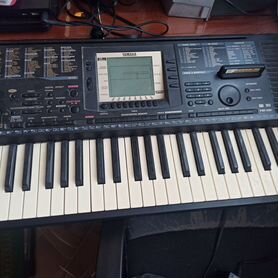 Синтезатор Yamaha psr 530