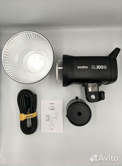 Godox SL100D новый в наличии