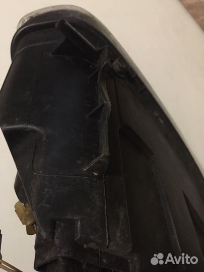 Фара на renault fluence