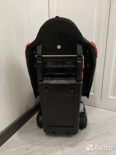 Автомобильное кресло Siger