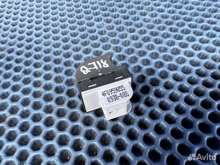 Кнопка / клавиша стеклоподъемника Audi Q7 4L