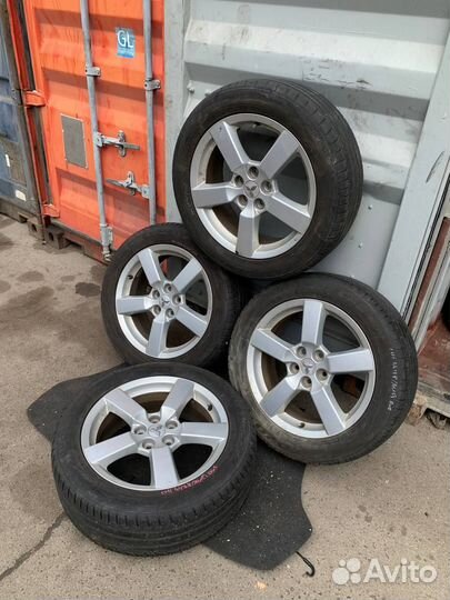 Комплект колёс Mitsubishi R18