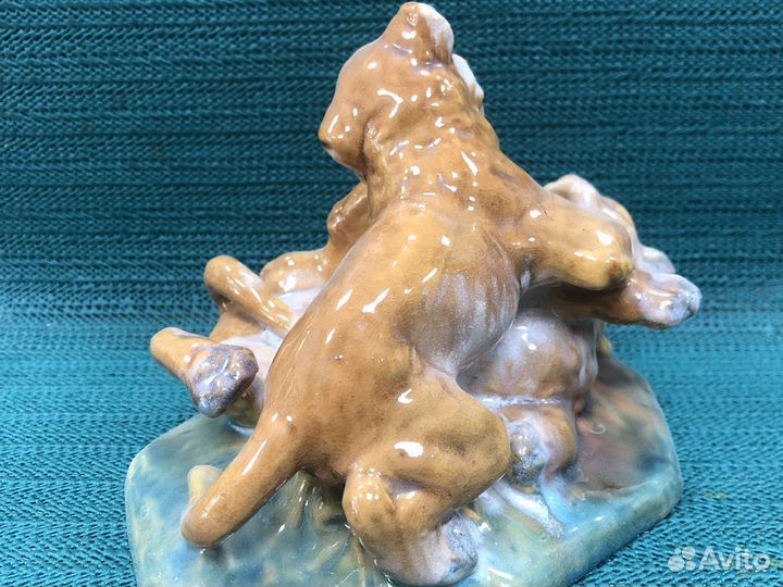 Статуэтка Играющие львята Керамика Гжель