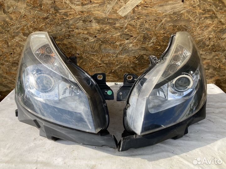 Фара левая, правая Renault Clio 3
