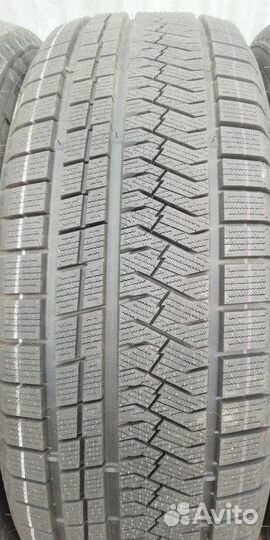 Triangle PL02 245/65 R17 111H