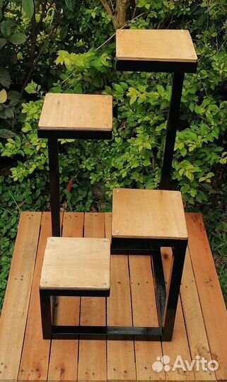 Подставка для цветов напольная лофт