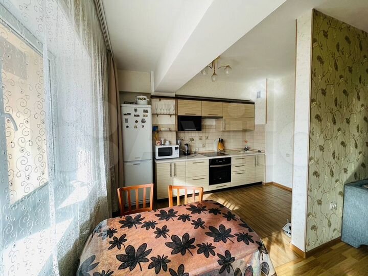 2-к. квартира, 76,5 м², 5/9 эт.