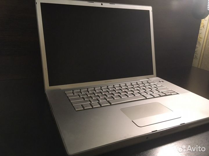 Macbook a1226