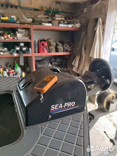 Лебёдка SEA PRO25 с якорем, и площадкой из нерж